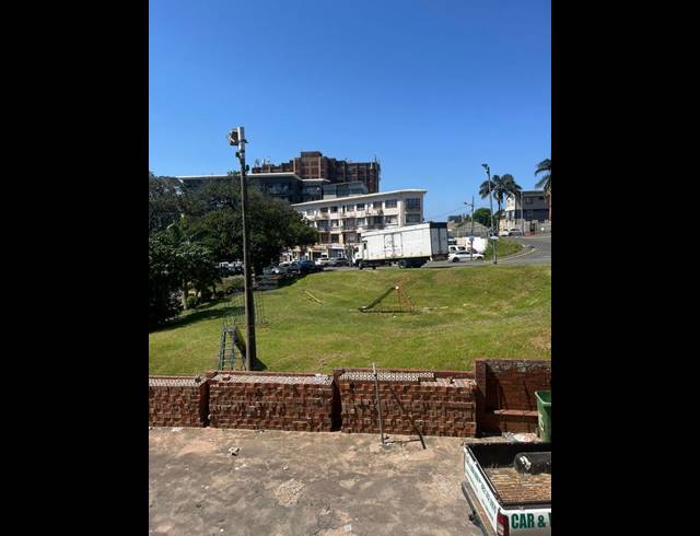 2 BEDROOM PROPERTY TO RENT IN OVERPORT